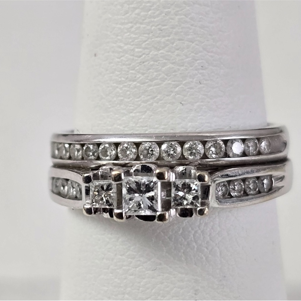 14K White Gold Diamond Bridal Ring Set